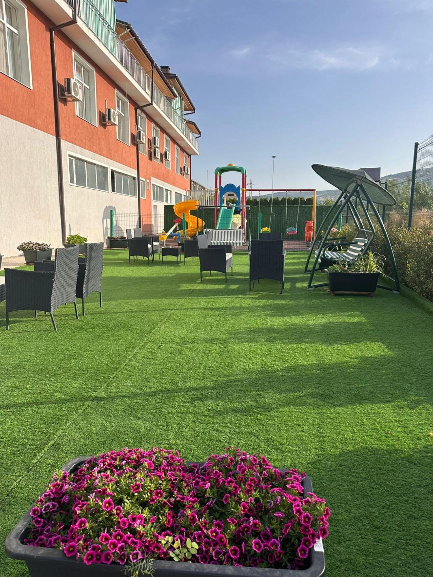 Apartament Tatul *